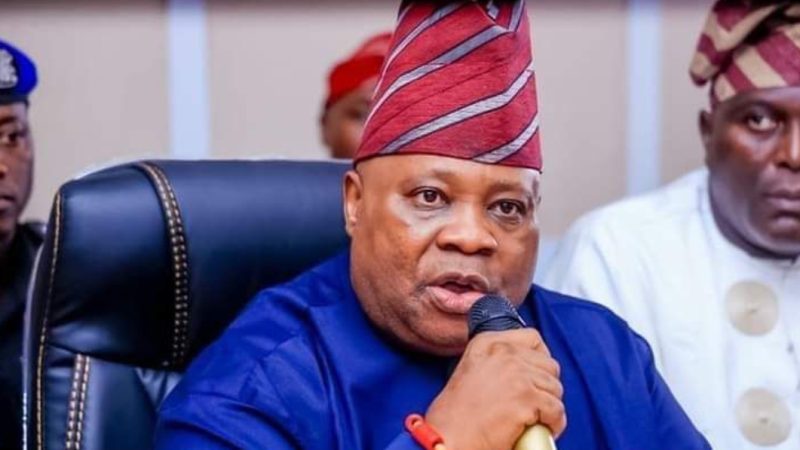 Collapsed Amphitheatre: Governor Adeleke rallies support for OAU