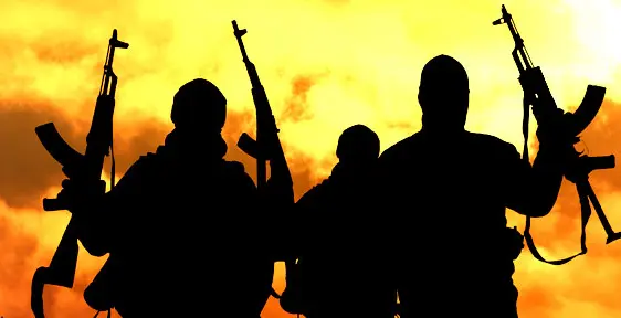 Gunmen kill 40, burn houses in Plateau community