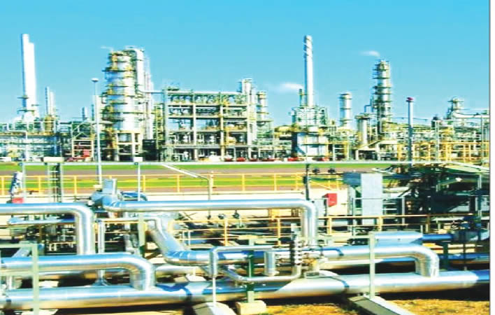 Allow marketers lift petrol from Dangote refinery, Reps tell FG