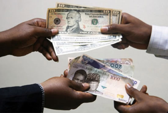 Naira weakens to N1637/$