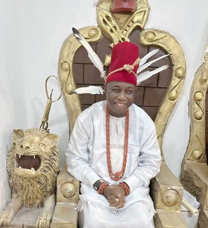 Okilolo of Asaba, Prof Azinge climbs the throne  as the 14th Asagba of Asaba