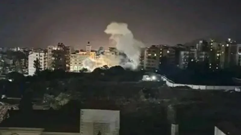 Israeli strikes on Gaza kill 10