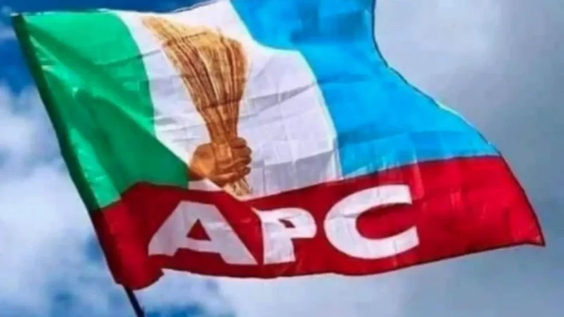Kwankwasiyya leader, Danfulani decamps to APC in Kano